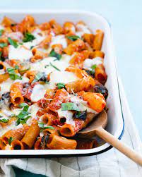 Baked Rigatoni Pasta A Couple Cooks Recipe Baked Rigatoni Rigatoni Pasta Rigatoni