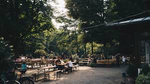 I do not encourage anyone to travel now. 11 Schone Biergarten In Berlin In Denen Ihr Die Sonne Geniessen Konnt Mit Vergnugen Berlin