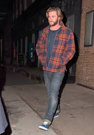Liam hemsworth (born 13 january 1990) is an australian actor. Jennifer Lawrence Liam Hemsworth And Josh Hutcherson Had A Little Hunger Games Reunion