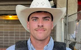 Taylour Latham claims first breakaway quarterfinal