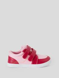 Ein schuh sollte mindestens 12 bis maximal 17 millimeter länger sein als der fuß, sonst kann ihr baby beim laufen seinen fuß nicht optimal abrollen. Schuhe Baby Madchen Neue Kollektion 2021 Benetton
