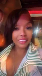 Katrina Hudgins's Instagram, Twitter & Facebook