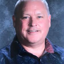 My wife is contemplating driving from Calgary to Caronport (MooseJaw) for  the weekend. I am out of the country. Can someone let me know what the  forecast for that part of the