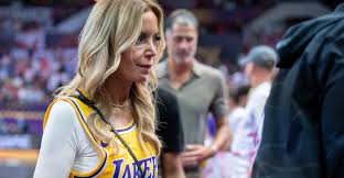 Jeanie Buss’ relationship with Joey, Jesse is much worse than anyone realized