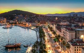 Aus wikipedia, der freien enzyklopädie. Holiday Rental Split Croatia Cdc449 Novasol