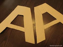 · · ein tolles türschild basteln aus holz. Diy Dekobuchstaben Aus Karton 3 Fach Jungsmami