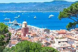 Creating a decadent festive tradition in saint tropez, an evening with stefano is like entering the most. Bonjour Sommer Der Strand Von Saint Tropez Lasst Grussen