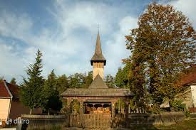 Biserica De Lemn Din Ocna È™ugatag Obiective Turistice Maramures DeÈ™tepÈ›i Ro