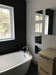 Pin By Veronique Blain On V Rodesign Corner Bathtub Bathtub Bathroom