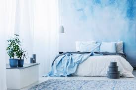 This is a great color concept for a smaller master bedroom or even a guest bedroom since the colors are so prominent, they basically act as décor within themselves. Top 10 Best Color Combination For Bedroom As Per Vastu Shastra