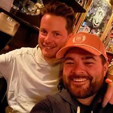 Derek Kopp's Instagram, Twitter & Facebook