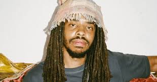 MIKE's Young World IV: Earl Sweatshirt