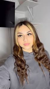 𝙑𝘼𝙉𝙀𝙎𝙎𝘼