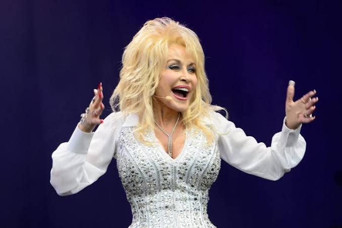 Country legend Dolly Parton dies in Nashville at age 80 - Nashville Banner