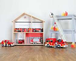 Dekorationsfolie Feuerwache Fur Ikea Flisat Puppenhaus Feuerwehr Geschenke Kinder Zimmer Kinderzimmer