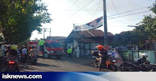 Ini lokasi (kebakaran) di basement ke dua. Tiga Peristiwa Kebakaran Melanda Wilayah Kudus Hari Ini Isknews Com