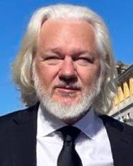 Moira McCarthy (@MoiraTMcCarthy)