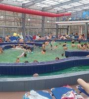 Hostel caliman, caciulata'da konaklama olanağı sunmaktadır. Cozia Aquapark Calimanesti Aktuelle 2021 Lohnt Es Sich Mit Fotos