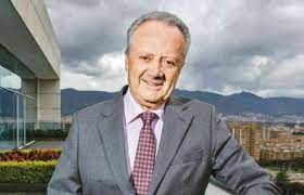 Arturo calle, el emporio de la confección en colombia la marca de ropa masculina que domina el mercado colombiano ya ha puesto un pie en cuatro países centroamericanos Arturo Calle Cerro Temporalmente Sus Tiendas En Colombia