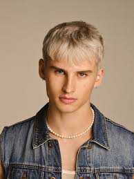 Fotogalerie: Vítězkou světového finále se stala Majda John Peter z Jižního  Súdánu, vítězem...