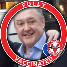 We are flying out mid November...what sort of temperatures would we be  looking at? Trying to decide what clothes we need to bring, thank you for  any advice xx