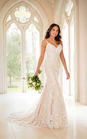 Stella York 6677 Available At Http Www Tie The Knot Bridal Com Green Bay Wi Call Fit And Flare Wedding Dress Stella York Wedding Dress Stella York Bridal
