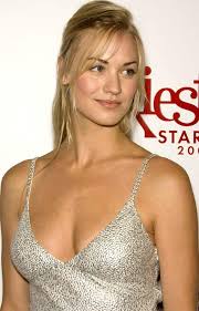 Check spelling or type a new query. Yvonne Strahovski Yvonne Strahovski Actresses Hottest Young Actresses