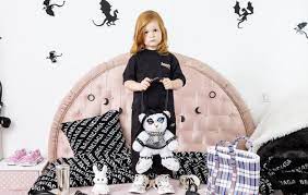 Fetisch-Werbung mit Kindern: Balenciaga zieht Kampagne zurück