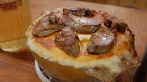 Pate Chinois De Martin Picard Quebecois Sheperd S Pie Martin Picard Version Ingredients For Meat 800 G Veal Neck 350g Pork Jowl Recipes Local Food Food