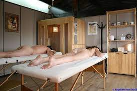 Il y a natty, iris, julie, lola,élie. Massage Naturiste Toulouse