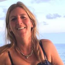 I'm Tracey, your personal travel agent