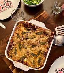 Making ravioli was not because of him per se, rather we saw one of his youtube video (jamie oliver's foodtube channel) where gennaro makes ravioli. Spinat Lasagne Jamie Oliver