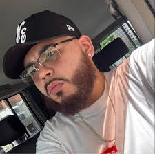 Anyone wanna explain how tf he did that ?