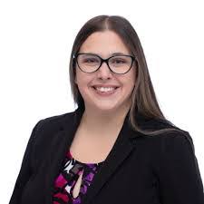 Sandra Gashi's Instagram, Twitter & Facebook