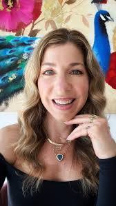 Amanda Weil's Instagram, Twitter & Facebook