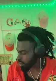 My Ex Left Me A Voicemail So I Made It into A Song