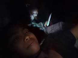 Movie marathon muna mga bata batuta.... Halimaw sa Banga.... Shake rattle  Ang roll