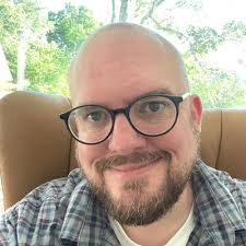 I found this blast from the past this weekend when cleaning out some boxes  in the garage! That time of my life was definitely “the good old days” 😌