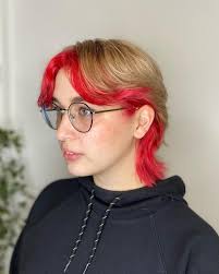 Rae Bartlett (@queerwithamullet) • Instagram photos and videos