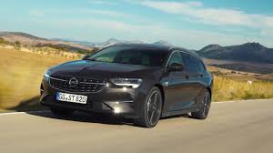 Jelenleg csak az opel gyulainál elérhető várakozás nélkül! New Opel Insignia Shines With Next Gen Intellilux Led Pixel Light Video Dailymotion