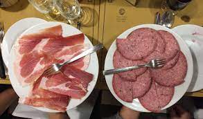Trattoria Le Mossacce A Firenze Recensione Siamo Andati A Visitare Una Delle Trattorie Piu Tipiche Del Centro Di Fir Trattori Pasta Alla Norma Patate Arrosto