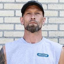 Shane Geise's Instagram, Twitter & Facebook