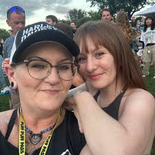 Where can I find a free or used baby stroller in Pflugerville?