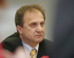 Ivan Simič ostaja predsednik NZS