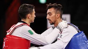 Capitaine d'une équipe de france qui se présentera aux jeux olympiques. I2potznkugop5m