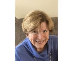 Kelly Koonce's Instagram, Twitter & Facebook