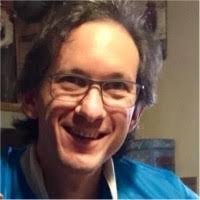 1500+ perfiles de «Corra»