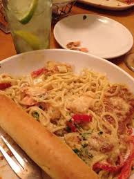 The restaurant operates a culinary institute that teaches authentic cooking styles. Olive Garden Italian Restaurant Sioux City Restaurant Reviews Photos Phone Number Tripadvisor
