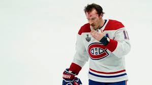 Lightning shortly after 8 p.m. 5hiflemi9pdtgm