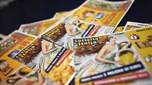 Si gioca come tutti i giochi di fortuna: Lotteria Italia 2021 Come Funziona E Probabilita Di Vincere I 5 Milioni Di Euro